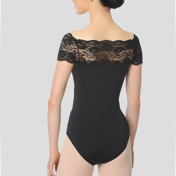 Gaynor Minden leotard, great pre-owned condition, shelf bra, no flaws, size S - Picture 3 of 10